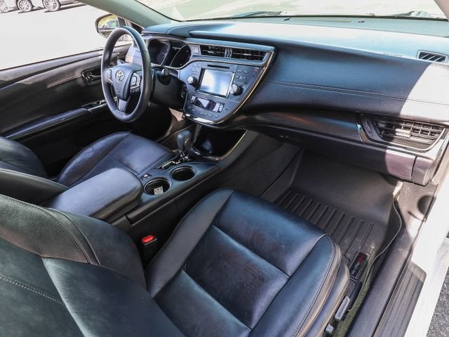 2018 Toyota Avalon XLE