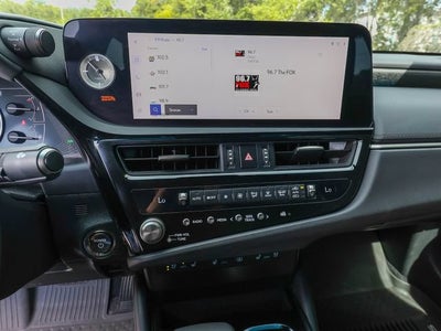 2023 Lexus ES ES 300h Luxury