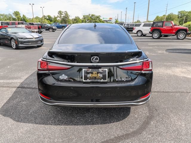 2023 Lexus ES ES 300h Luxury