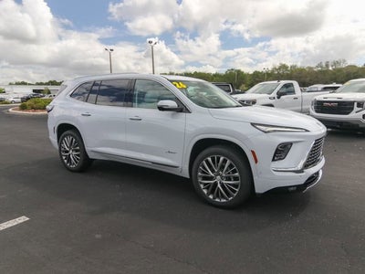 2026 Buick Enclave Avenir