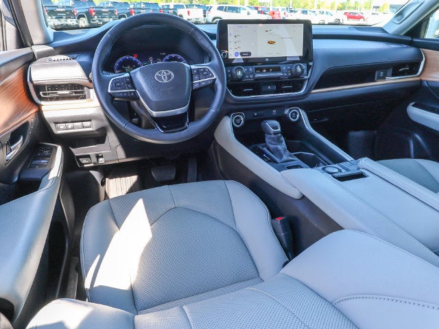 2025 Toyota Grand Highlander XLE