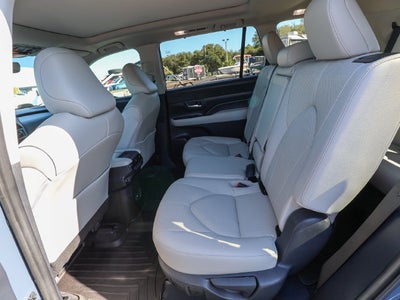 2025 Toyota Grand Highlander XLE