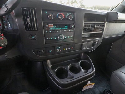 2025 GMC Savana Cutaway 3500 1WT