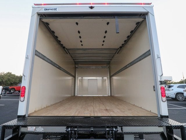 2025 GMC Savana Cutaway 3500 1WT