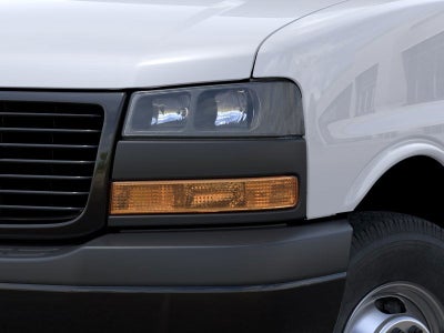 2025 GMC Savana Cutaway 3500 1WT