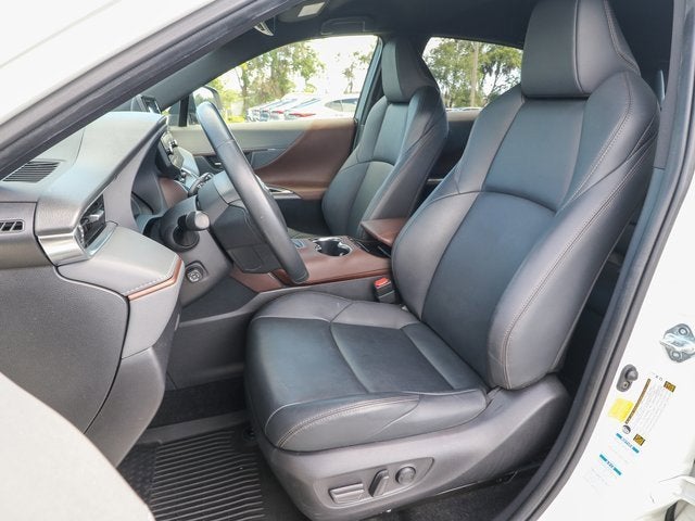 2022 Toyota Venza LE