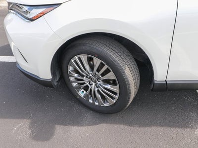 2022 Toyota Venza LE