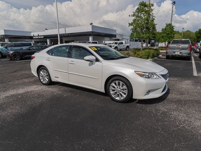 2013 Lexus ES 300h Hybrid