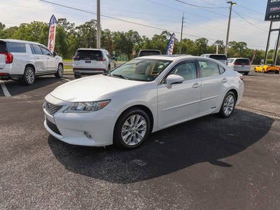 2013 Lexus ES 300h Hybrid