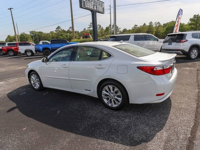 2013 Lexus ES 300h Hybrid