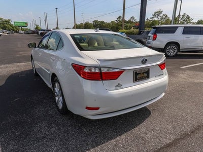 2013 Lexus ES 300h Hybrid