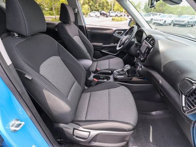 2024 Kia Soul EX
