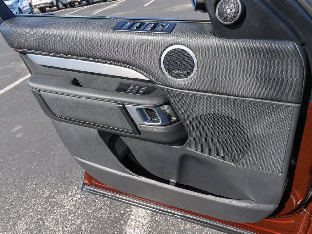 2026 Land Rover Discovery Gemini Edition