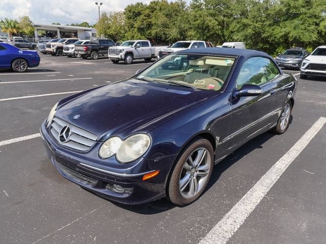 Used 2007 Mercedes-Benz CLK-Class CLK350 with VIN WDBTK56F77T077469 for sale in Homosassa, FL